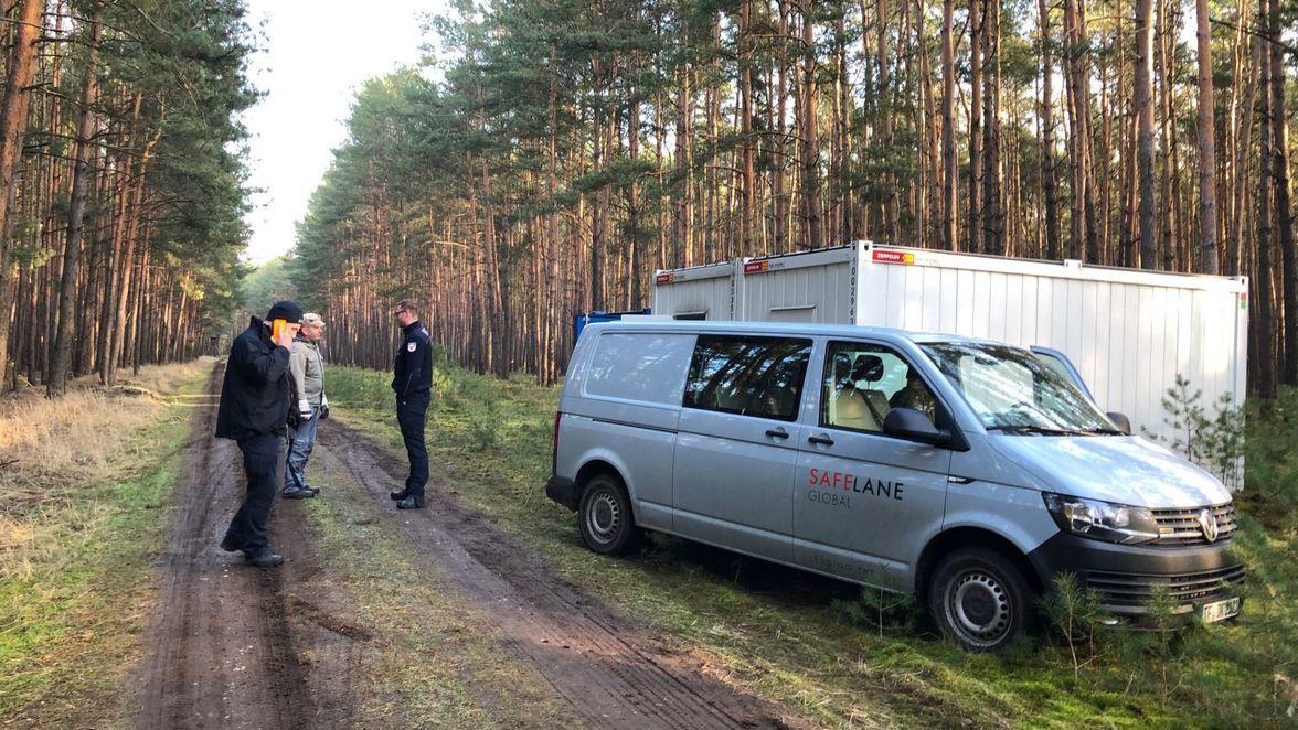 SafeLane Global macht den Weg frei für Tesla