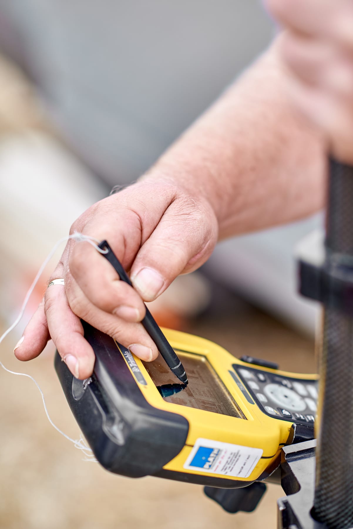 Überprüfung von Bauflächen und Blindgängerverdachtsstellen